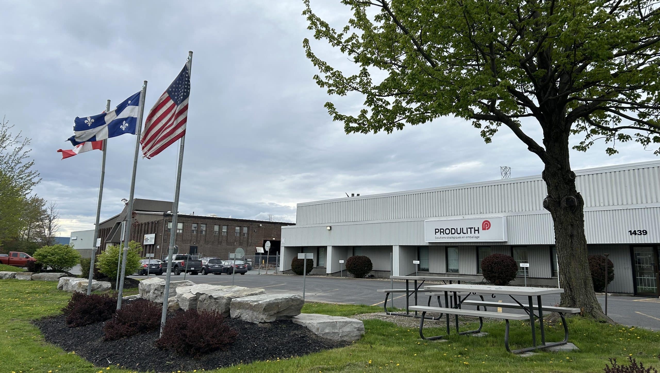 Bureau principal et site manufacturier de carton Produlith, Boucherville - Mathieu Bourgeois